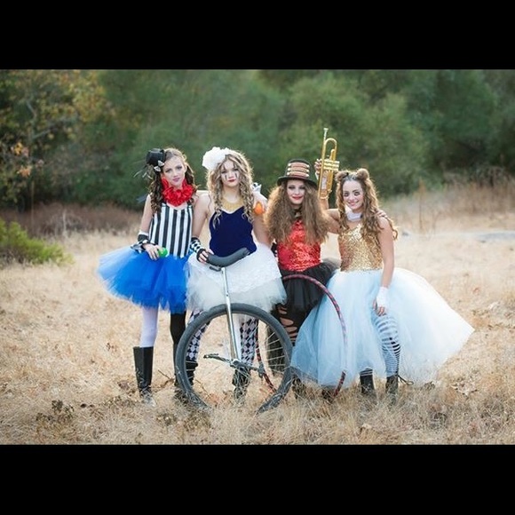 Meet your Posher, Riana - Picture 5 of 8